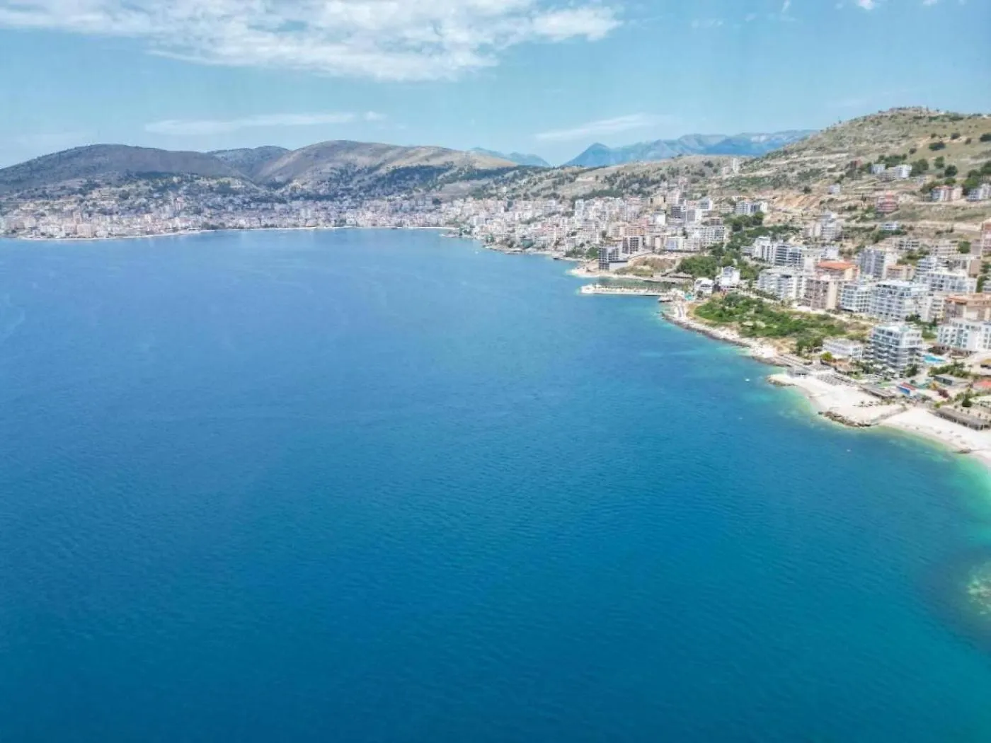 War Bunker Hostel Sarandë