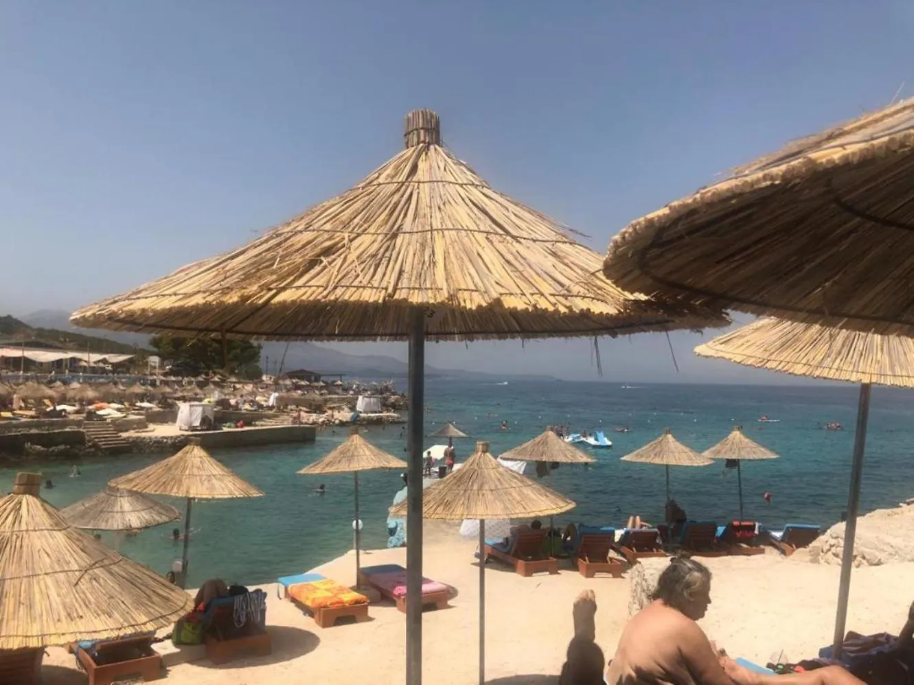 War Bunker Hostel Sarandë